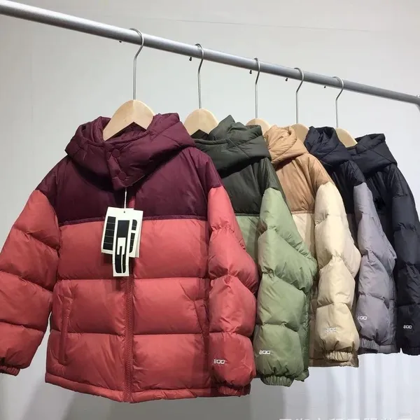 2024 Bambini bambini Piumino NF designer 2024 Giacca invernale ragazzi ragazze all'aperto Giù materiale lucido opaco Cappotto viso Coppie Abbigliamento Coppia Thickface giacca calda