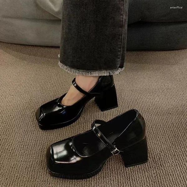 Модельные туфли на высоком каблуке, женские туфли-лодочки Мэри Джейн в британском стиле в стиле Лолиты на платформе, массивные модные туфли-лодочки с квадратным носком, школьная форма, 2024