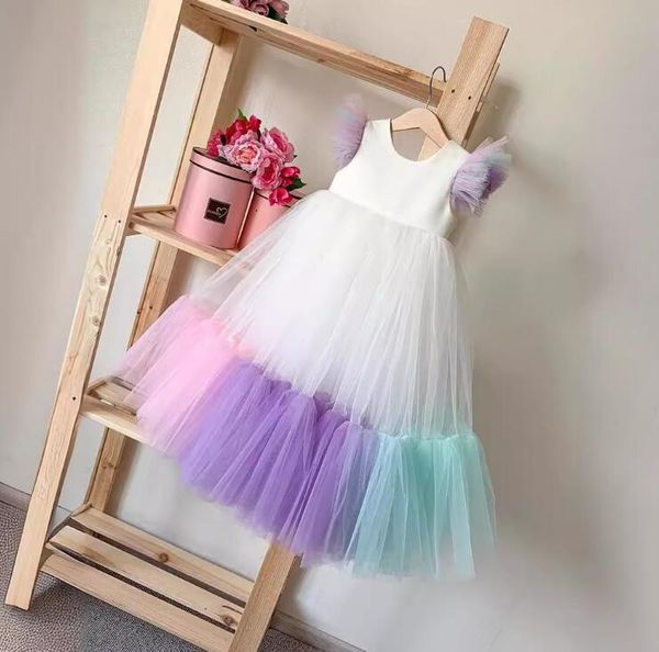 Abito da ragazza a fiori con fondo colorato in tulle lungo fino al pavimento gioiello