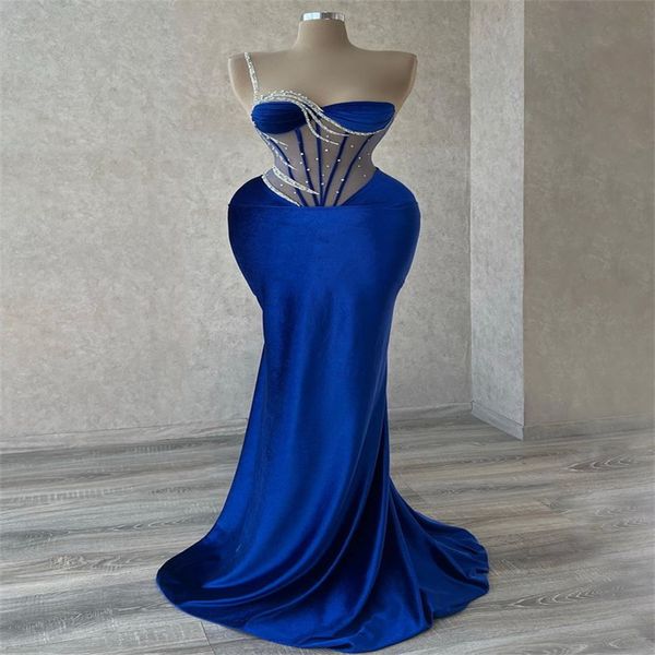 Sexy königsblaues Meerjungfrau-Abschlussballkleid für schwarze Mädchen 2024, durchsichtige, perlenbesetzte, schulterfreie afrikanische Abendkleider, formelles Geburtstagskleid, Vestios de Fiesta, besondere Party