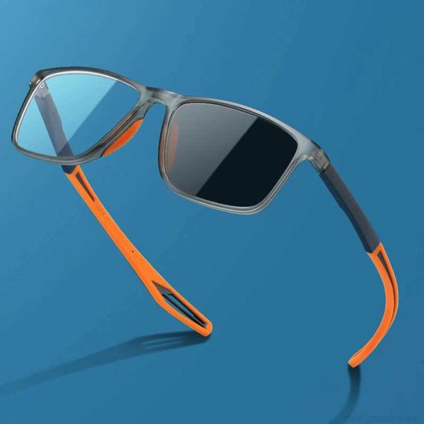 Designer Fashion Square Pochromic Sonnenbrille Männer Frauen Luxus Ultra Gewicht TR90 Anti Blau Licht Sonnenbrille Outdoor Chameleon Shades 4CK1