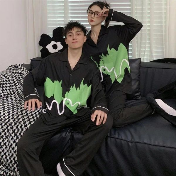 Masculino sleepwear mais recente primavera outono pijama manga longa listrado moda casal casa desgaste conjunto homens mulheres com lapela impressão nightdress