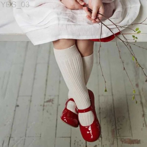 Çocuk Çoraplar Yeni İspanyol Bebek Erkek Kız Kız Diz Yüksek Uzun Çorap Pamuk Pamuk Nefes Alabilir Yumuşak Çocuk Çorap Yüzük Çocuklar Okul Üniforma çorapları YQ240314