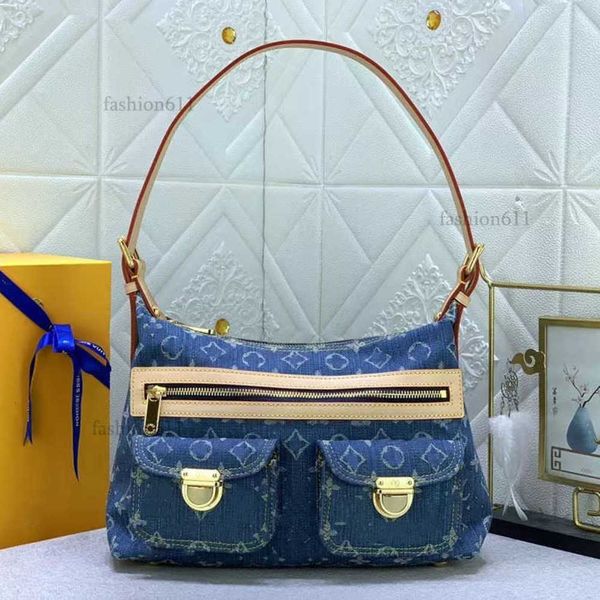 Borsa a tracolla di design vintage in denim Borse a mano da donna Borsa da viaggio Borsa a mano Borsa a tracolla con fiore vecchio Borsa con stampa Zaino Borsa con hardware dorato Borsa blu