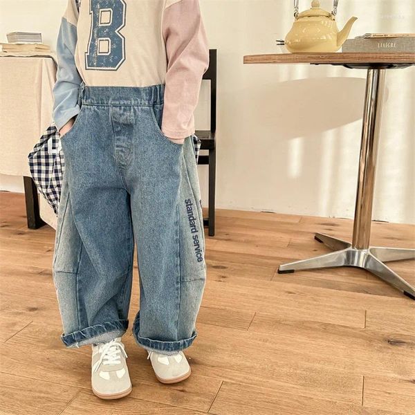 Calças 2024 primavera outfits retro carta impressão crianças jeans solto meninas denim calças moda crianças meninos casuais roupas de bebê