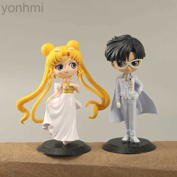 Figuras de brinquedo de ação 16 CM Kawaii Anime Cartoon Sailor Moon Tsukino Usagi Chiba Mamoru Brinquedo fofo Desktop Car Center Console Decoração Presentes para amigos ldd240314