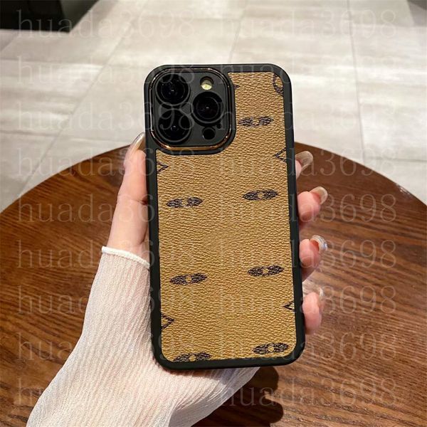 Custodie per telefoni in pelle di lusso per iPhone 15 Pro Max 14 13 12 11 XS XR X 8 7 Plus 15Plus Design con stampa di moda TPU Custodia posteriore classica per cellulare di lusso