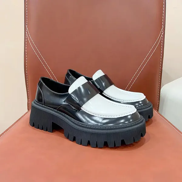 Sapatos casuais outono mocassins cabeça grande patente couro baixo top moda feminina plana com estilista confortável derby