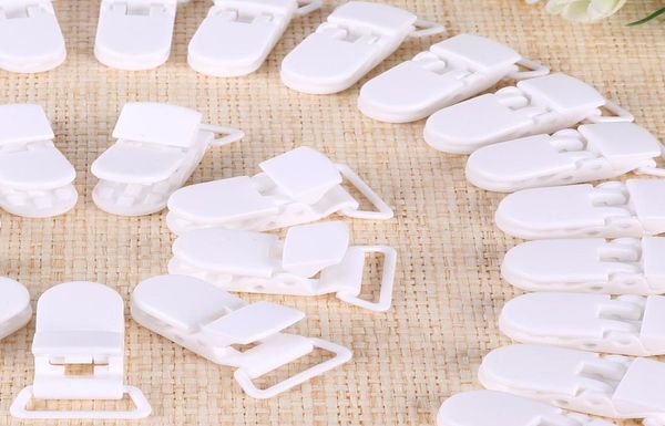 Whole50 Pz KAM Porta clip per ciuccio in plastica Succhietto Mam Clip per ciuccio per bambini Catena per nastro da 20 mm 10 colori S017 bianco HD1136433811