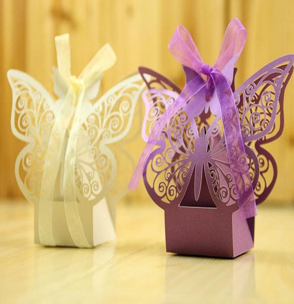 Scatola di caramelle a forma di farfalla Bomboniere e scatole di regali per forniture di decorazioni di nozze Bomboniere per borse Forniture per feste di eventi 100 pezzi lotto5547735