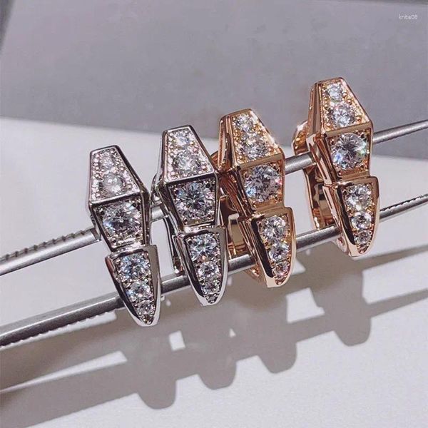 Stud Küpe Klasik 925 STERLING Gümüş Zirkon Küçük Yılan Kemiği Kadınlar Kişiselleştirilmiş Moda Partisi Takı