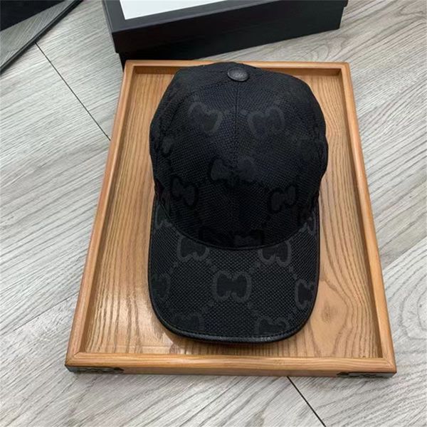 Tasarımcı Ball Cap İşlenmiş Mektup Moda Kapakları Marka Yeşil Hayvan Desen Beyzbol Şapkaları Lüks Erkekler Şapkası Kadınlar Kapağı Ayarlanabilir Toplama Kemer ve Güneş Gözlüğü