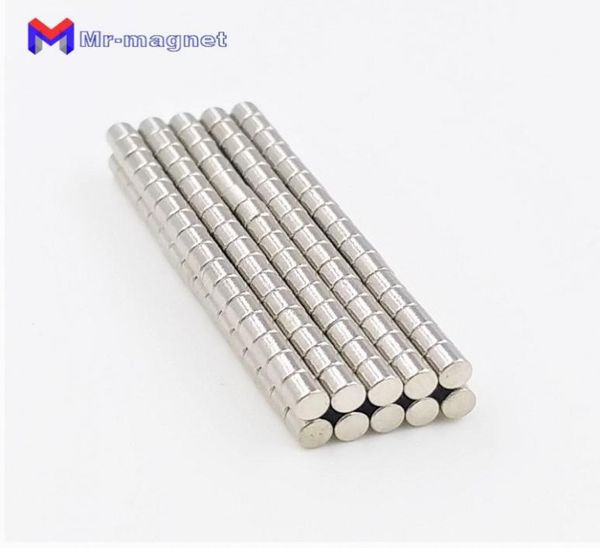 200 pezzi 1mm x 1mm piccolo magnete super forte potente neodimio terre rare NdFeB magneti permanenti mini altoparlante per cuffie disco sottile8858572