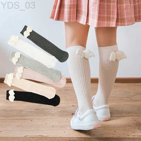 Kinder Socken neue Mädchen Socken Angel Flügel Flügel Kleinkinder Mädchen Langweiche Baumwollkinder Socken Solid Kids 2-8 Jahre Knie High Socken YQ240314