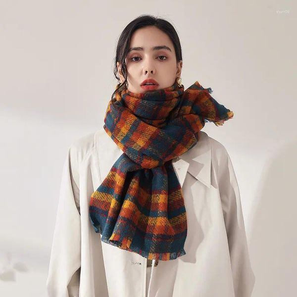 Sciarpe Sciarpa Donna Inverno di alta qualità Testa di cotone a righe Foulard femminile Pashmina Bufanda Scialli e stole