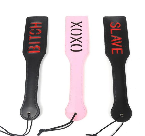 Giocattoli sexy Sparare a mano Sculacciata SM Schiava Cagna Sculacciata Paddle Beat Accessori sottomessi BDSM esotico Fetish Whip Paddles3699063