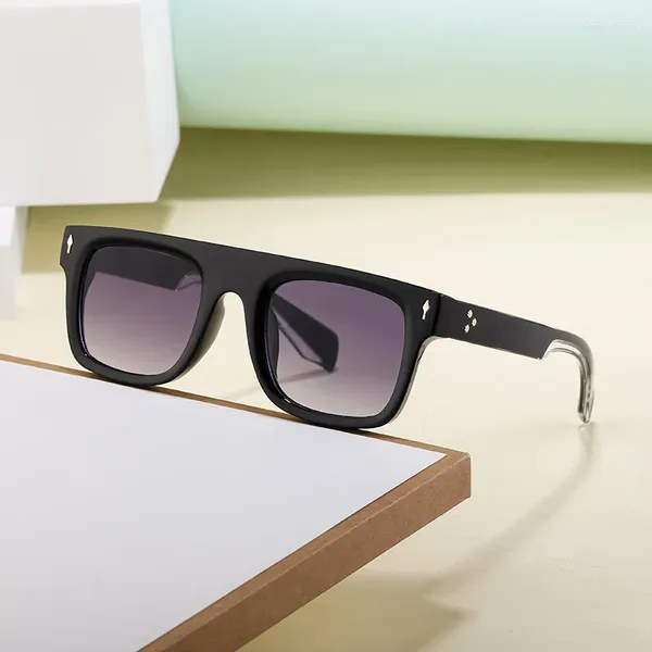 Occhiali da sole 2024 Quadrati da uomo Protezione solare per esterni Moda Donna Freccia Parasole Specchio Occhiali di marca progettati dal designer