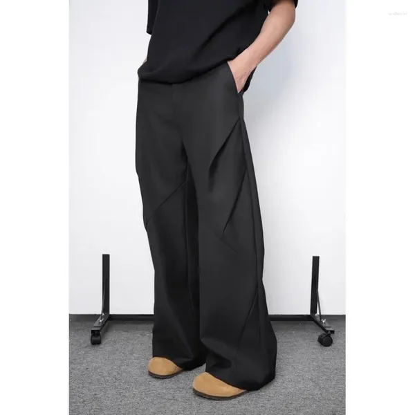 Pantaloni maschili in stile coreano a pieghe a pieghe splitte split rombo tagliate tridimensionali pantaloni a gamba a gamba dritta uomini scalare alla larga alla moda