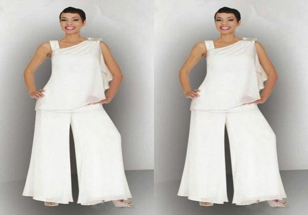 elegante 2020 mãe da noiva ternos de chiffon para casamento de verão decote assimétrico branco marfim praia mãe do noivo1495705