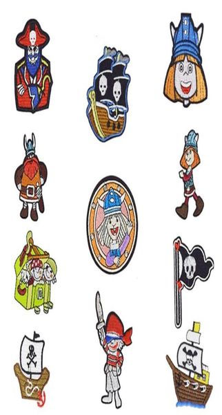 11 PCs Lustige Stickerei Pirate Badge Patches Bekleidung Zubehör Patches für Teenager Kleidung Bügelsschachtest -Taschen Streifen pat6609102