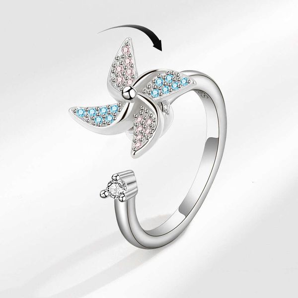 Drehbarer Ring mit drehbarem, kupfereingelegtem Zirkon-Windmühlen-Öffnungsring, weibliches Designgefühl, Nischenaccessoire