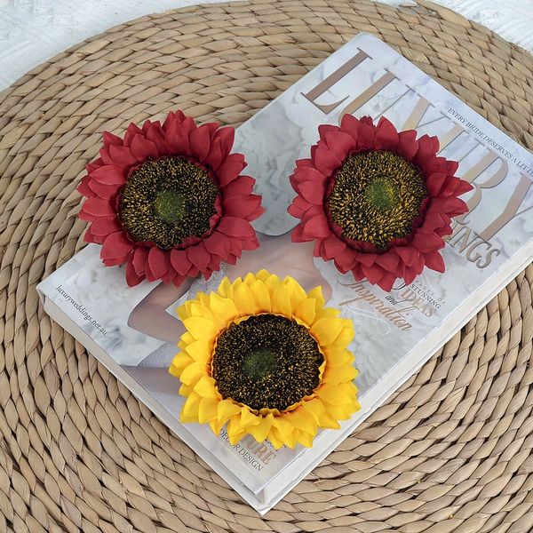 Fiori di girasole colorati di piccole dimensioni, fiori di seta fatti a mano, arredamento per la casa, accessori per piante verdi, oggetti di scena per fotografie di matrimonio, decorazioni