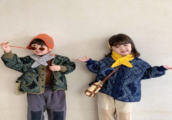 Coats de estilo de inverno de estilo coreano Meninas de moda retro acolchoada