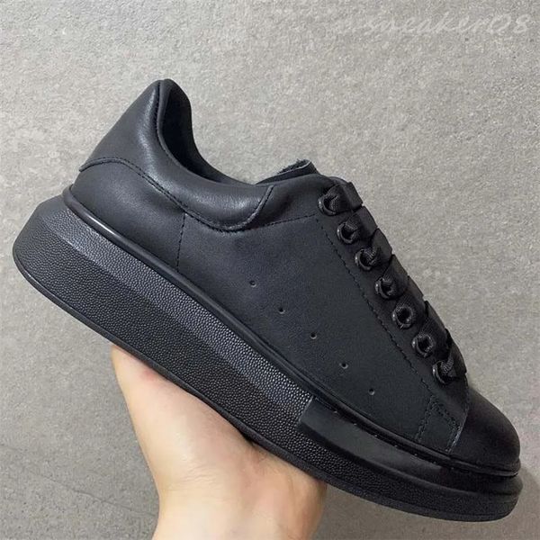 Sapatos casuais sapatos de designer de luxo sapatos masculinos mulheres tênis sola grossa aumento triplo preto e branco camurça ao ar livre