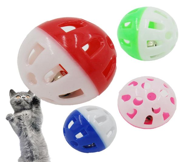 brinquedos para animais de estimação oco plástico pet gato colorido bola brinquedo com pequeno sino adorável sino voz plástico interativo bola filhote de cachorro jogando brinquedos 6945819