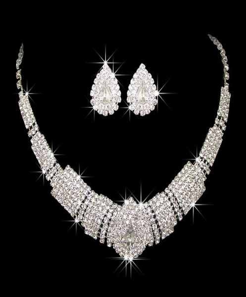 Amandabridal 3 Farben günstiges Silberkristall-Diamant-Brautschmuck-Set, Ohrringe mit Halskette für Hochzeitsaccessoires2085504