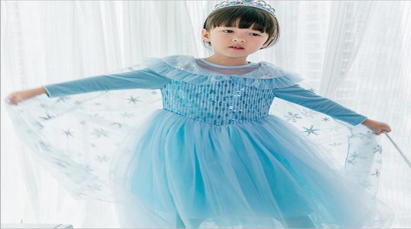 Vestito da ragazza cosplay con paillettes Vestito da principessa blu Mantella con fiocco di neve per spettacoli di spettacolo Vestiti per bambini 27 anni E8154309408