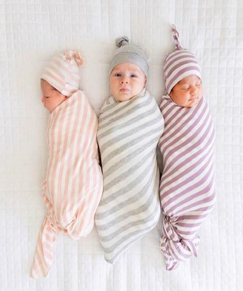 Coperte Swaddle a righe per neonato Cappelli Set Euro America Biancheria da letto per neonati Neonati per bambini Fasce elastiche super morbide Coperta per ricezione9033643