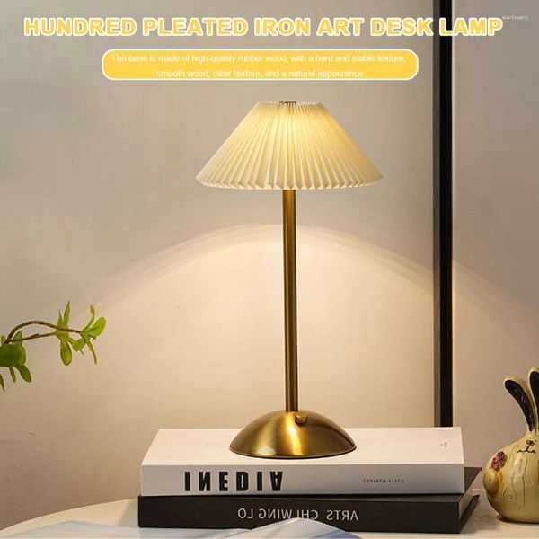 Lampade da tavolo Luce notturna calda con paralume ombrello pieghettato Lampada da lettura da tavolo in stile nordico Ricarica USB 3 colori per la decorazione domestica