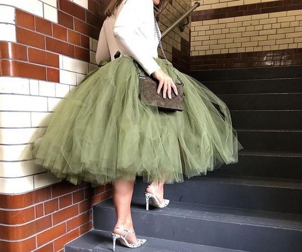 Saias Saias Custom Made Exército Verde Tulle Tutu Saia para Mulheres Na Altura Do Joelho Cintura Elástica Midi 5 Camadas Vestido De Baile Vintage6960425