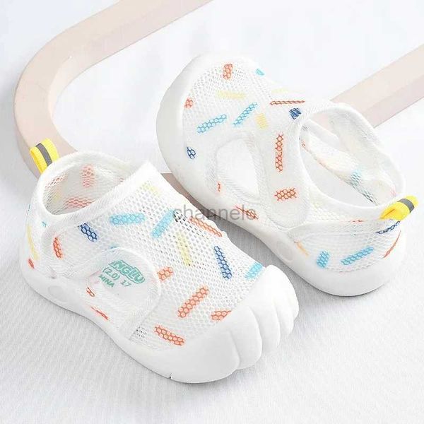 Primeiros caminhantes verão respirável malha de ar crianças sandálias 1-4t unisex bebê casual antiderrapante sapatos solas macias primeiro pedestre luz infantil sapatos 240315