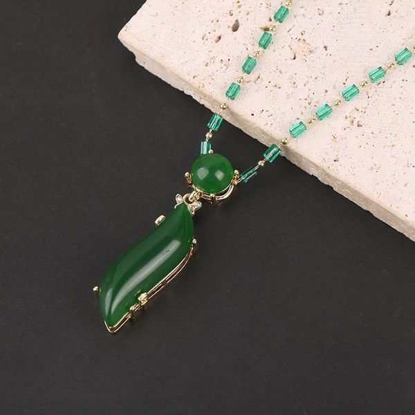 Collana con pendente a goccia d'acqua di diaspro verde braccialetto, gioielli da festa per donna alla moda squisita e brillante