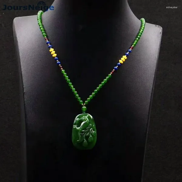 Colares de pingente de escultura fina verde hetian pedra natural pingentes magpie e contas de ameixa colar de corrente para homens mulheres jóias