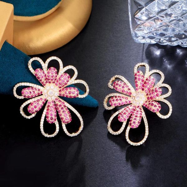 Dangle Ohrringe Beaqueen Wunderschönes rosa Kubikzirkonia -Pave Frühling Schmuck Big Flower CZ Drop Engagement für Frauen Kleid Party E595