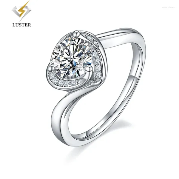 Anelli a grappolo LUSTER Cuore in fiore S925 Platino placcato argento Moissanite Anello da donna con diamanti 1 Regalo di gioielli di classe D per le donne