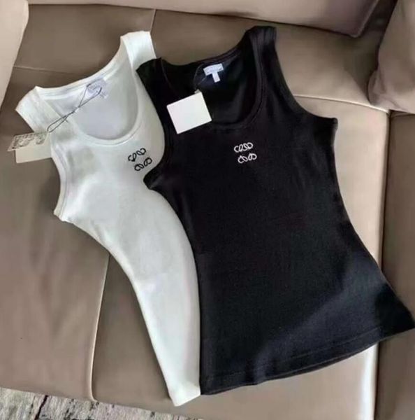 Tasarımcı Kırpılmış Kadın Singlet Üstler Mektup Örme Tanklar Lüks Büyüleyici Kolsuz Alt Tank Tops Marka Sweater Camis Singlets Snits S M L 4 RENK