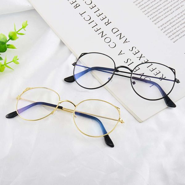 Gerade Katzenohren (gedämpftes, katzenohrförmiges Brot) Outing Street Shooting Anti Blue Female Korean Version Trendy Round Face Lens Frame Flat Light Glasses