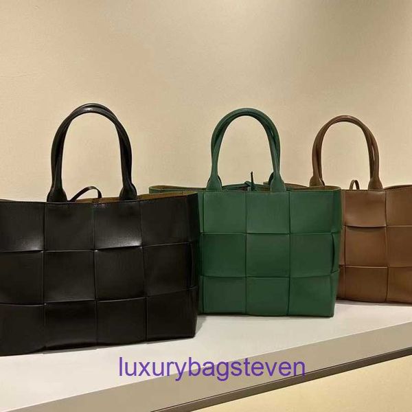 Luxuriöse Designer-Tragetaschen von Arco, Bottgss Ventss Online-Shop, große Kapazität, neue Mode, einfache Pendler-Damentasche, gewebtes Rindsleder, einfarbig, mit echtem Logo