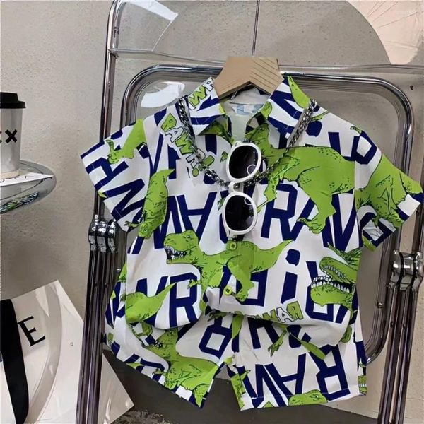 Set di abbigliamento Set estivo per ragazzi Cartoon Dinosaur Street Stile coreano Moda 2024 Baby Cool Pop Camicia a maniche corte Pantaloncini Abiti a due pezzi