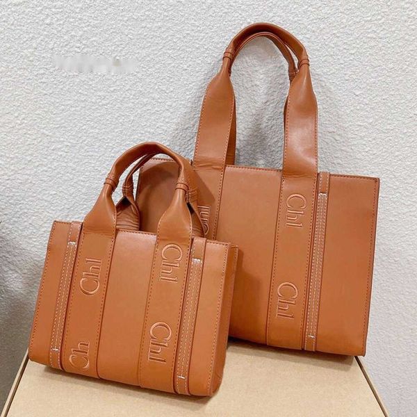 Косметички Чехлы Woody Tote Сумка для покупок Женские сумки через плечо Коровья кожа Вышивка букв Магнитная застежка Карман большой емкости Сплошной цвет Большой кошелек