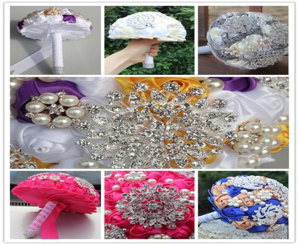 Satin-Hochzeits-Brautsträuße, Hochzeitszubehör, künstliche Blumen, Perlen, Strasssteine, süße 15 Quinceanera-Sträuße W2307731085