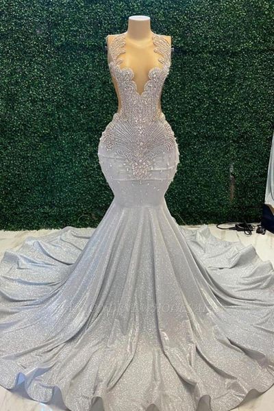 Çarpıcı gümüş deniz kızı balo elbiseleri seksi şeffaf mücevher boyun aplike boncuklar uzun gece önlükleri siyah kızlar gala vestidos de bal bc18397