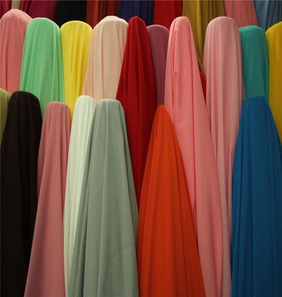 Tessuto per abiti in chiffon Tessuto economico per abiti da ballo modesto Colorato Nuovo arrivato sexy Disponibile Tessuto per matrimoni alla moda3962340
