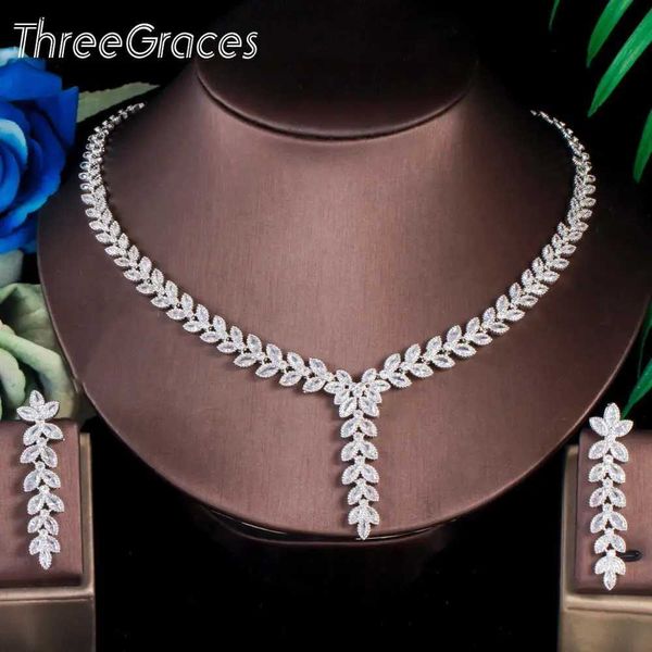 Conjuntos de joias de casamento elegantes de três camadas de zircônia cúbica em forma de folha de prata brincos e colar acessórios de noiva TZ571 conjunto de joias de casamento Q240316