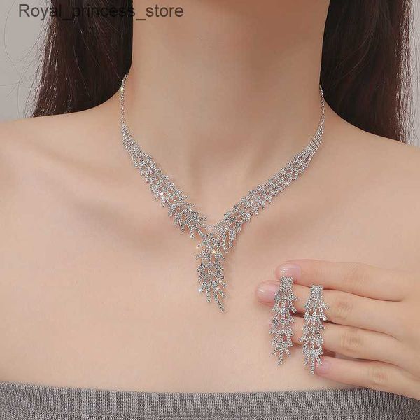 Conjuntos de jóias de casamento nova moda garra corrente strass brincos colar conjunto para mulheres vestido jantar clavícula acessórios atacado q240316