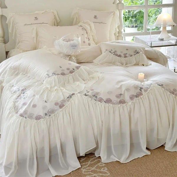 Yatak Seti Romantik Fransız Düğün Seti 1000TC Mısır Pamuk Çiçek Çiçekleri Ruffles Yorgan Yatak Sayfası Yastık